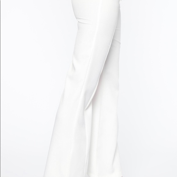 IVORY BUTTON FLARE PANTS  M - Picture 2 of 6
